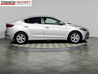 2017 Hyundai Elantra VI (AD), серебристый, 1347000 рублей, вид 4