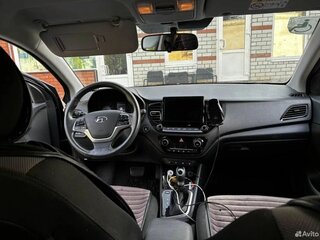 2020 Hyundai Solaris II Рестайлинг, чёрный, 1650000 рублей, вид 2