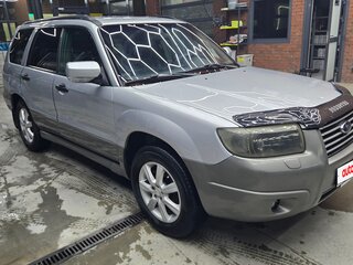 2005 Subaru Forester II Рестайлинг, серебристый, 720000 рублей, вид 1