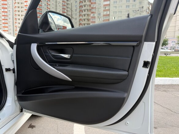 2018 BMW 3 серии 320i xDrive VI (F3x) Рестайлинг, белый, 2350000 рублей - вид 12