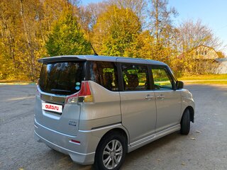 2015 Suzuki Solio II Рестайлинг, серебристый, 845000 рублей, вид 4