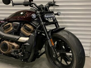 2021 Harley-Davidson Sportster S, красный, 1450000 рублей, вид 4