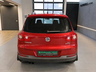 2010 Volkswagen Tiguan I, красный, 879000 рублей, вид 5