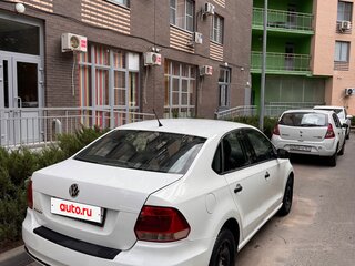 2016 Volkswagen Polo V Рестайлинг, белый, 670000 рублей, вид 3