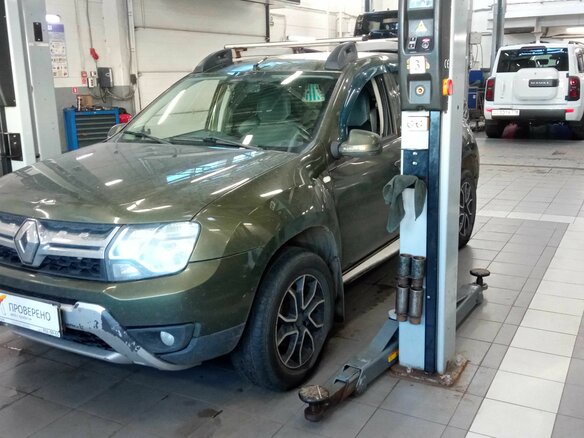 2015 Renault Duster I Рестайлинг, зелёный, 1020000 рублей