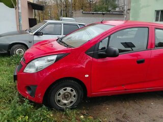 2013 Chevrolet Spark III, красный, 540000 рублей, вид 4