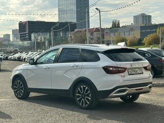 2025 Lada (ВАЗ) Vesta SW Cross I Рестайлинг (NG), белый, 1499000 рублей, вид 4