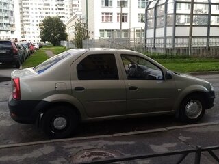 2010 Renault Logan I Рестайлинг, коричневый, 920000 рублей, вид 2