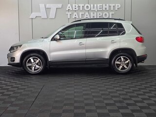 2014 Volkswagen Tiguan I Рестайлинг, серебристый, 1435000 рублей, вид 3