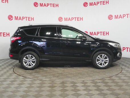 2018 Ford Kuga II Рестайлинг, чёрный, 1429000 рублей, вид 4