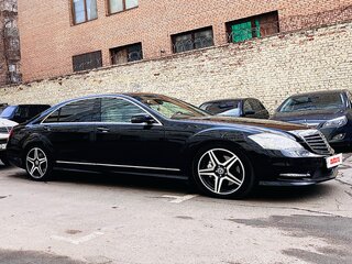 2013 Mercedes-Benz S-Класс 350 Long V (W221) Рестайлинг, чёрный, 2450000 рублей, вид 1