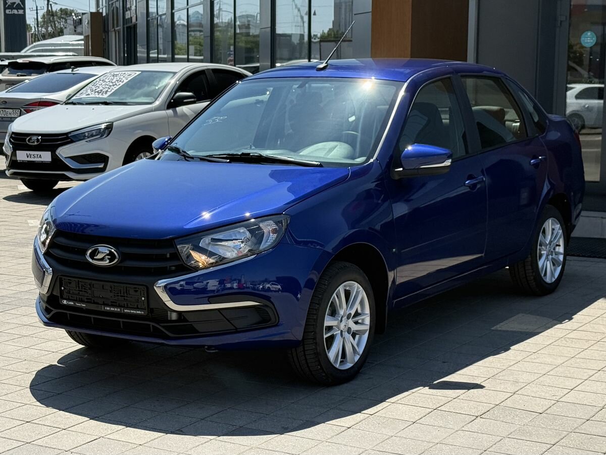 Открыть фотографии: Lada (ВАЗ) Granta I Рестайлинг
