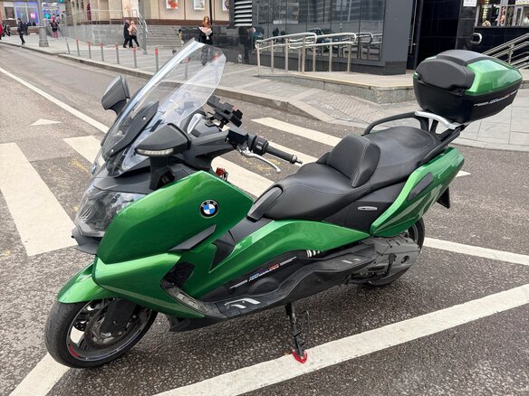 2017 BMW C 650 GT, зелёный, 900000 рублей - вид 4