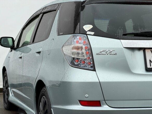 2013 Honda Fit Shuttle I Рестайлинг, серый, 980000 рублей - вид 5