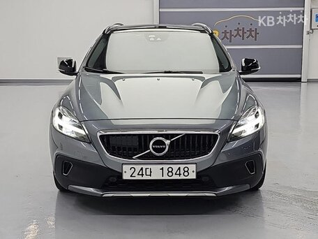 2019 Volvo V40 Cross Country I Рестайлинг, серый, 1948505 рублей, вид 2