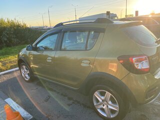 2017 Renault Sandero Stepway II, зелёный, 900000 рублей, вид 4