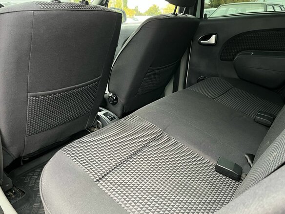2008 Renault Logan I, белый, 359000 рублей - вид 15