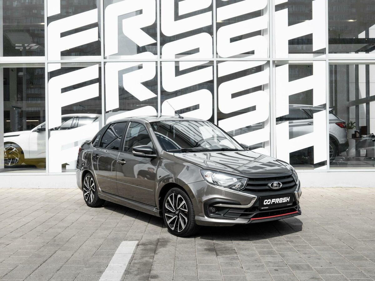 Открыть фотографии: Lada (ВАЗ) Granta I Рестайлинг