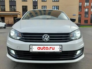 2016 Volkswagen Polo V Рестайлинг, белый, 665000 рублей, вид 2