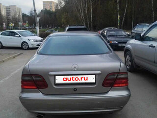 2000 Mercedes-Benz CLK-Класс 230 I (W208) Рестайлинг, белый, 400000 рублей, вид 4