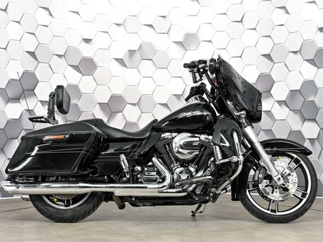 2015 Harley-Davidson Street Glide Special, чёрный, 1477000 рублей, вид 3