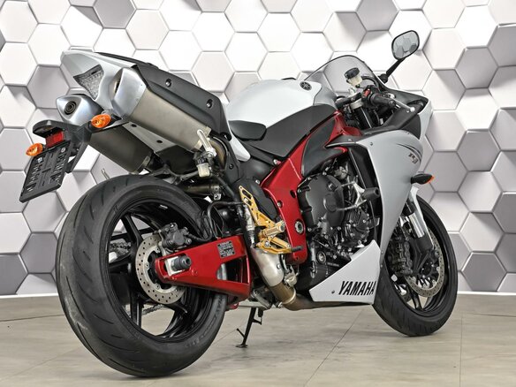 2009 Yamaha YZF-R1, белый, 899000 рублей - вид 6