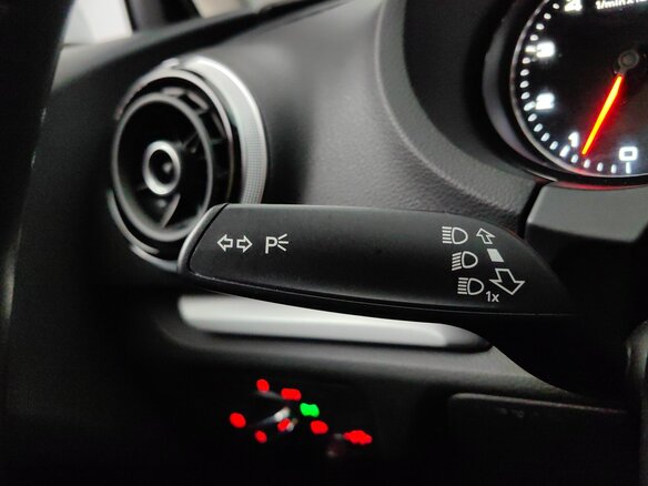 2014 Audi A3 III (8V), белый, 1219000 рублей - вид 20
