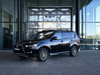 2011 Mitsubishi Outlander II Рестайлинг, чёрный, 999999 рублей, вид 3