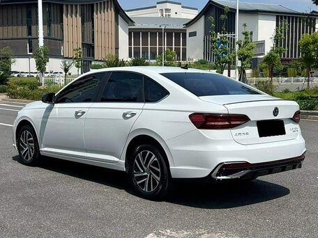 2023 Volkswagen Lavida III Рестайлинг, белый, 1750000 рублей, вид 5