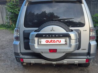 2008 Mitsubishi Pajero IV, серебристый, 1600000 рублей, вид 3