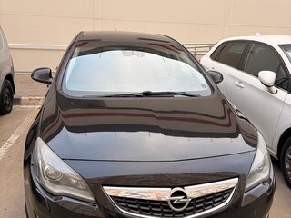 2010 Opel Astra J, чёрный, 850000 рублей, вид 1