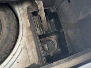 1984 BMW 3 серии 318i II (E30), белый, 140000 рублей, вид 5