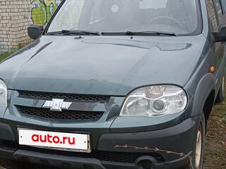 2010 Chevrolet Niva I Рестайлинг, серый, 310000 рублей, вид 1