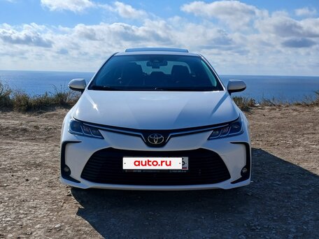 2020 Toyota Corolla XII (E210), белый, 1680000 рублей, вид 4