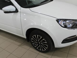 2025 Lada (ВАЗ) Granta I Рестайлинг, белый, 990000 рублей, вид 4