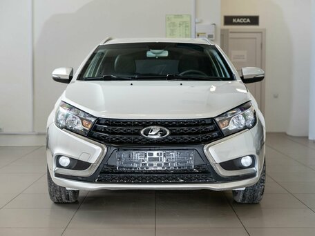 2019 Lada (ВАЗ) Vesta SW I, серебристый, 1150000 рублей, вид 2