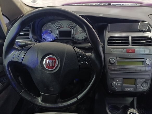 2011 Fiat Linea, синий, 500000 рублей - вид 8