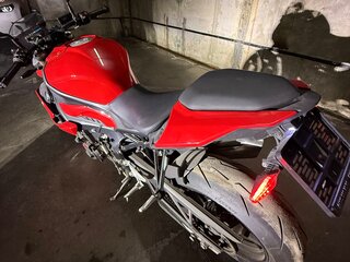 2021 BMW S 1000 R, красный, 1190000 рублей, вид 2