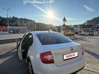 2016 Skoda Rapid I, белый, 725000 рублей, вид 4