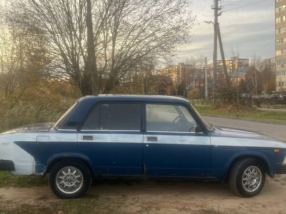 2000 Lada (ВАЗ) 2105, синий, 70000 рублей - вид 6