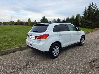 2014 Mitsubishi ASX I Рестайлинг, белый, 1386000 рублей, вид 4