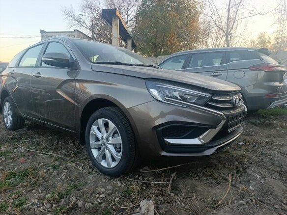 2026 Lada (ВАЗ) Vesta I Рестайлинг (NG), коричневый, 1935000 рублей - вид 2