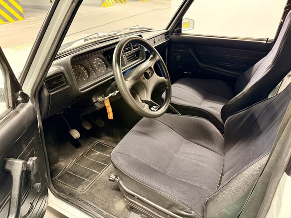 1998 Lada (ВАЗ) 2104 5-speed, белый, 280000 рублей - вид 12