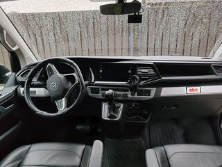 2022 Volkswagen Multivan T6 Рестайлинг, чёрный, 8000000 рублей, вид 4