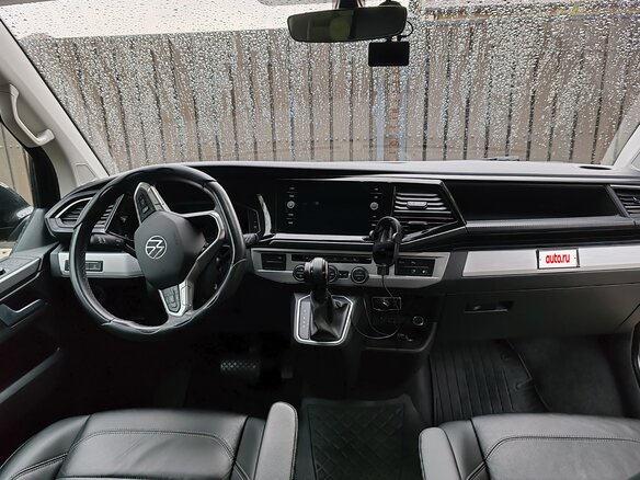 2022 Volkswagen Multivan T6 Рестайлинг, чёрный, 8000000 рублей - вид 3