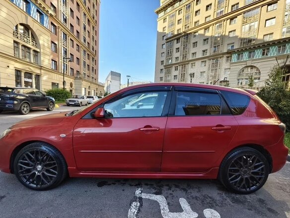 2005 Mazda 3 I (BK), красный, 390000 рублей - вид 21