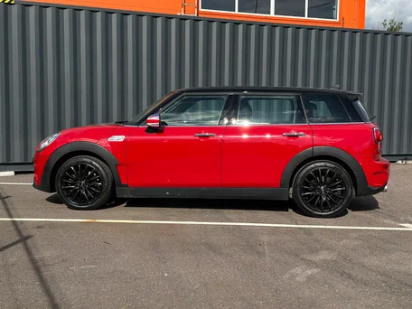 2017 Mini Clubman Cooper S II, красный, 2400000 рублей, вид 5