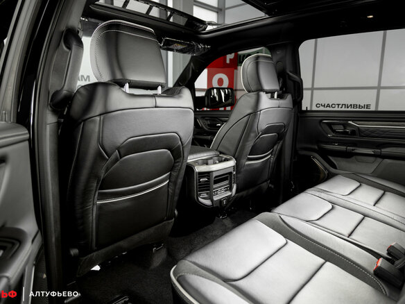 2026 Ram 1500 Crew Cab V Рестайлинг, серебристый, 10290000 рублей - вид 26