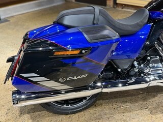 2025 Harley-Davidson CVO Street Glide, синий, 5300000 рублей, вид 4