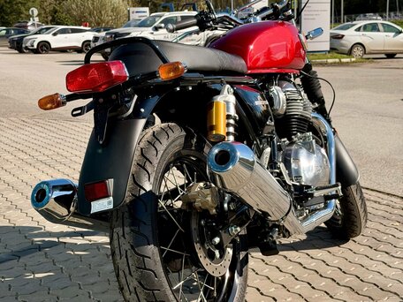 2026 Royal Enfield Interceptor 650, красный, 689000 рублей, вид 4